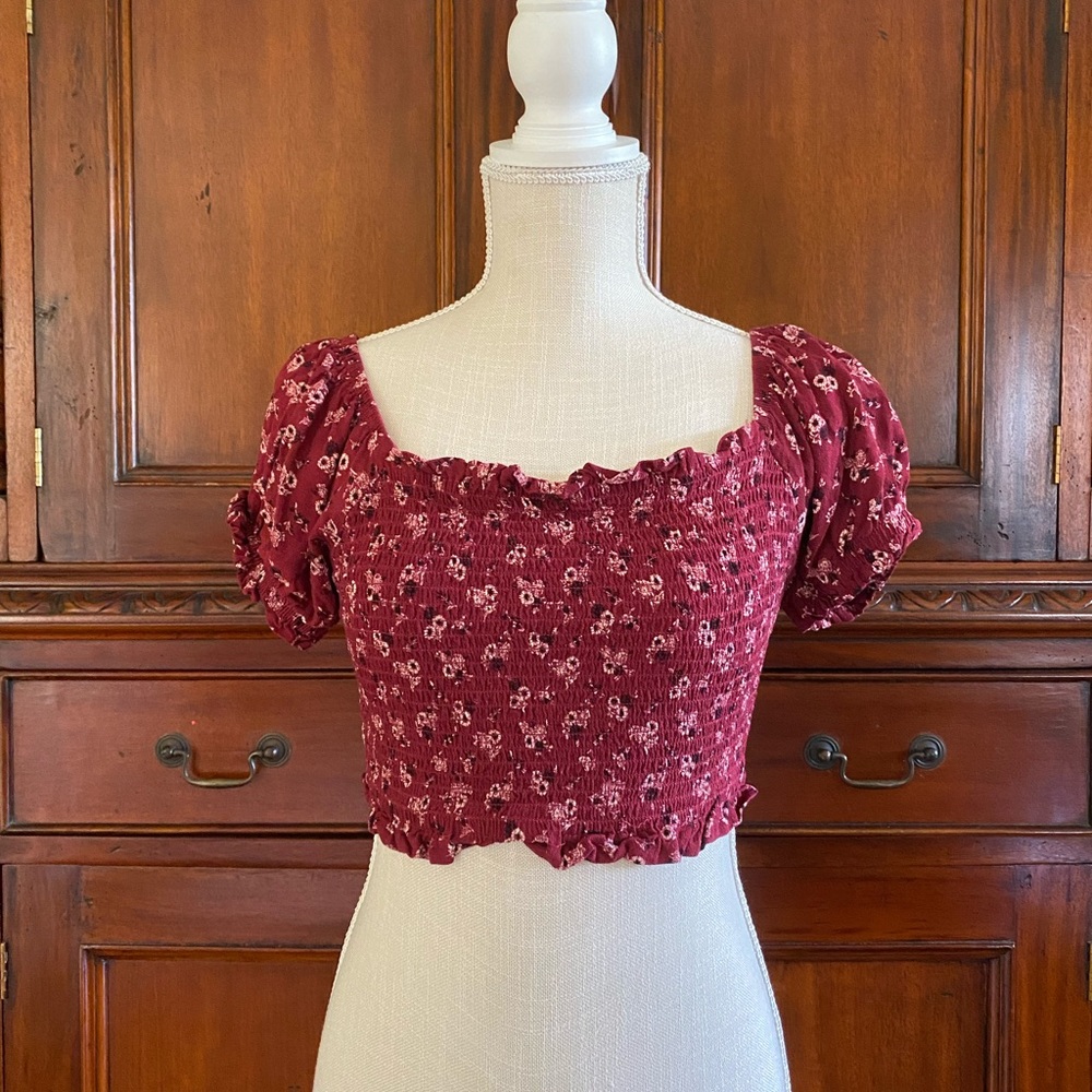 Maroon crop top